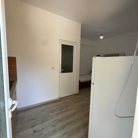 & Sea Hideout Apartment *
